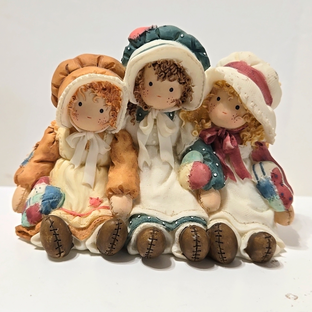 Down Petticoat Lane A Friend Is Someone Who Knows You By Heart Collectible 1997